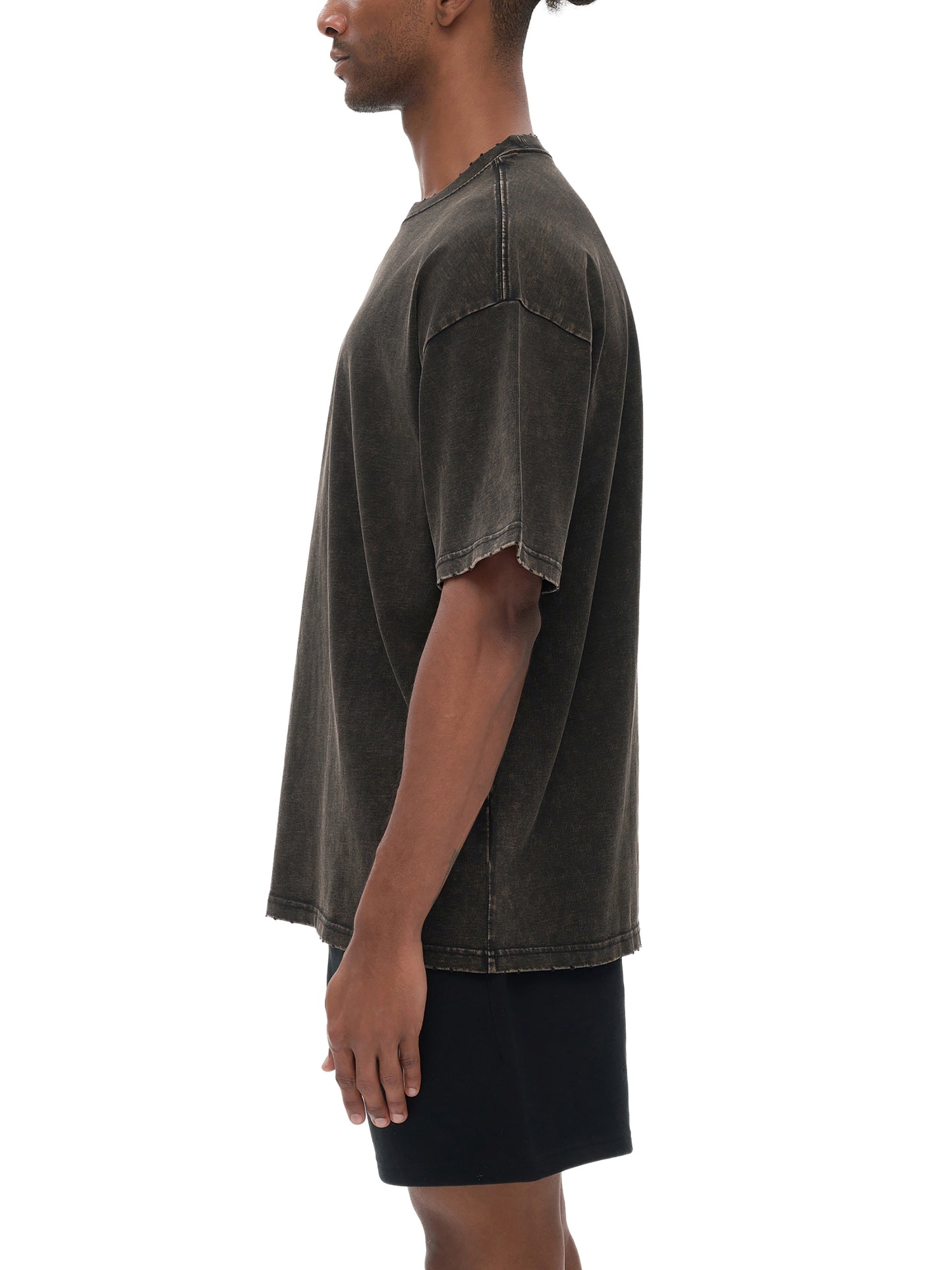 street,t shirt,modern,man