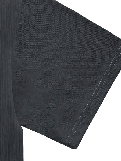 street,t shirt,modern,man