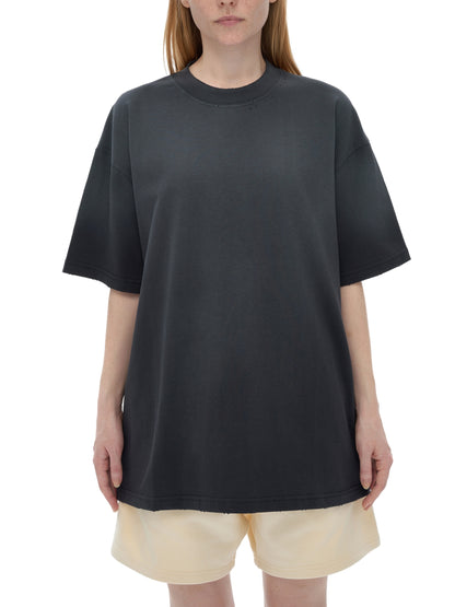 t shirt,street,modern,man