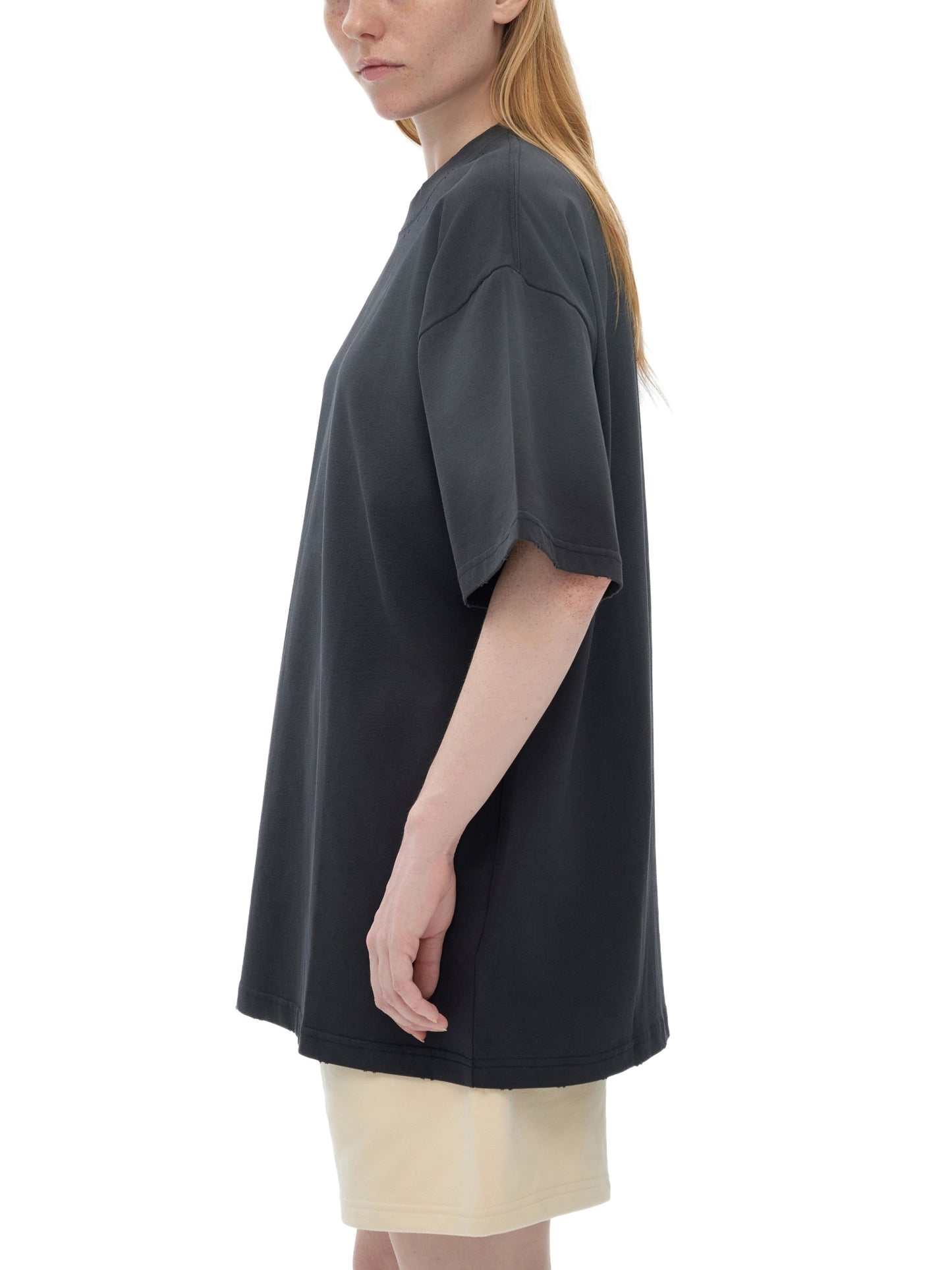 t shirt,street,modern,man