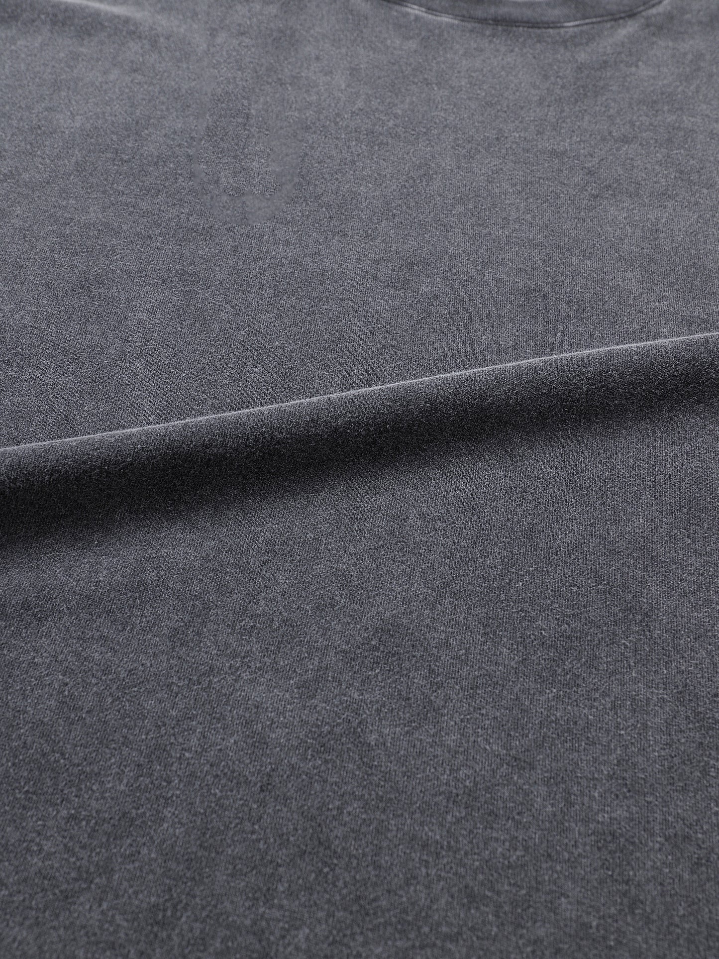 street,modern,t shirt,man