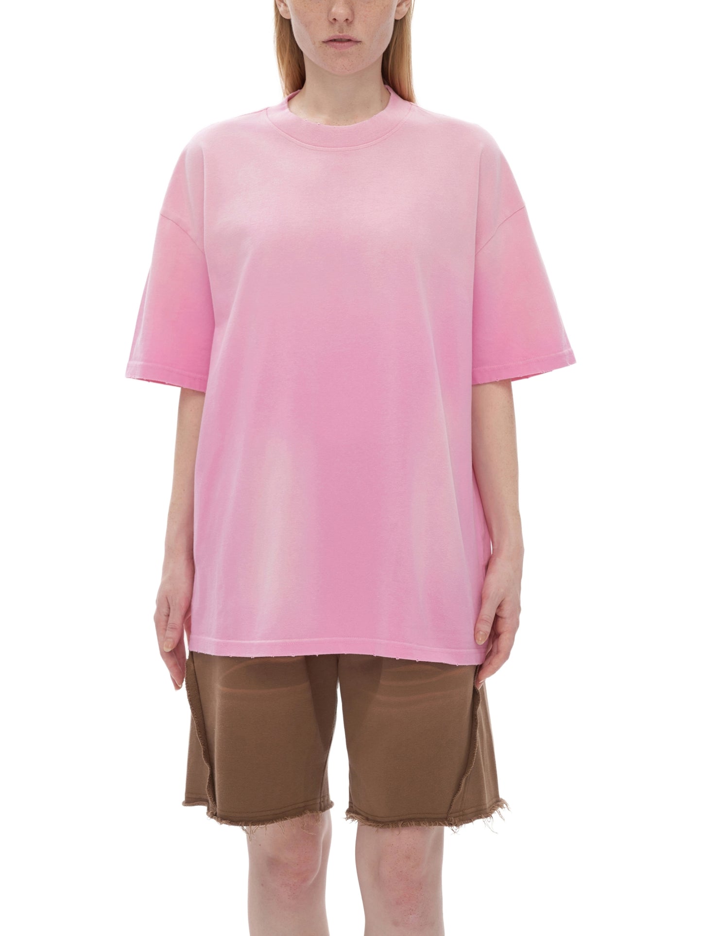 street,t shirt,blank,man