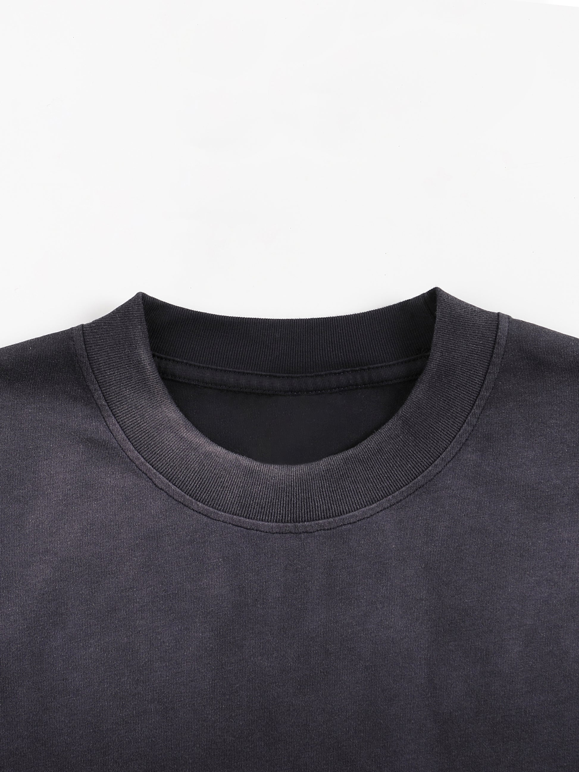 street,t shirt,modern