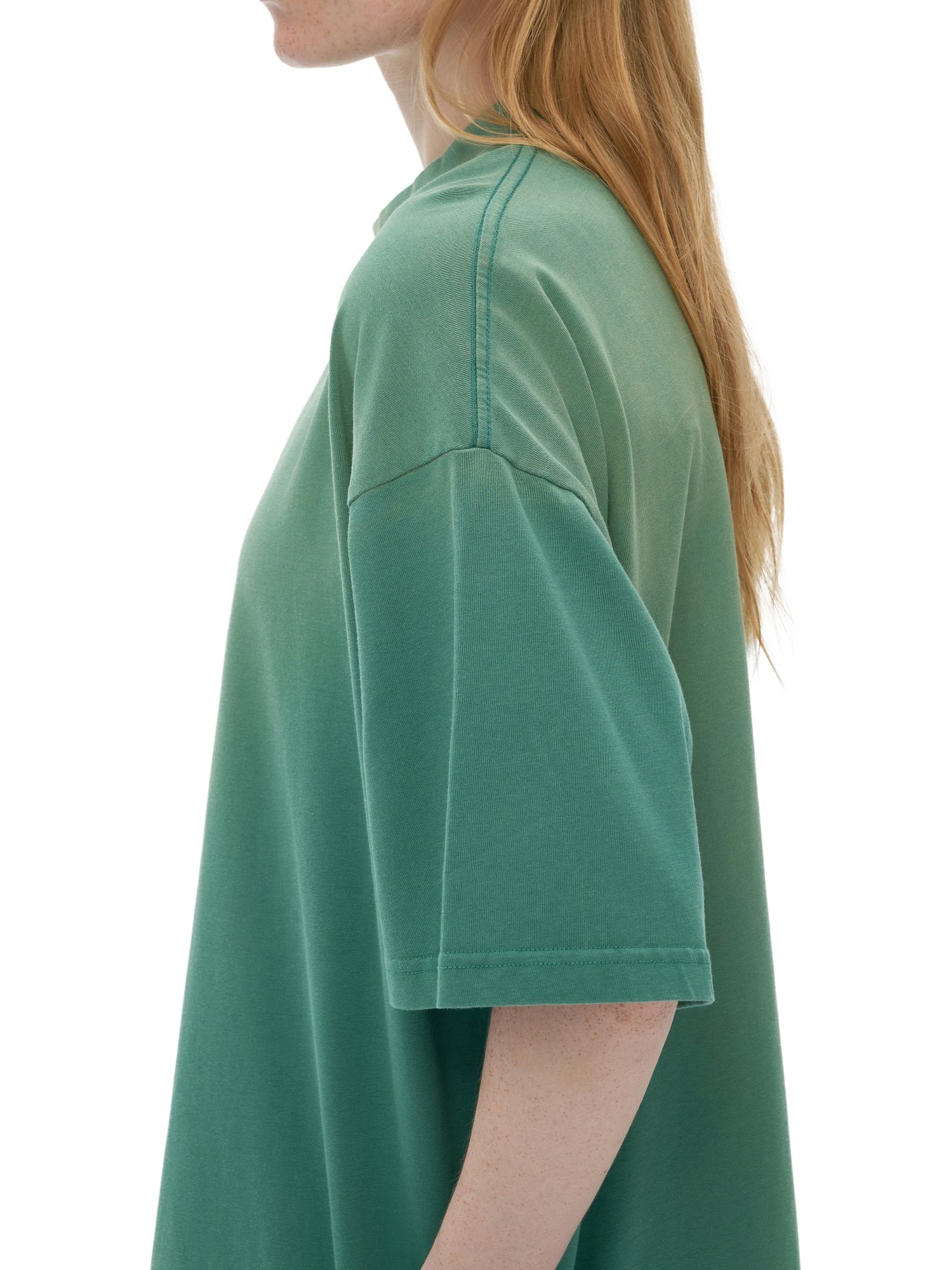 street,t shirt,modern