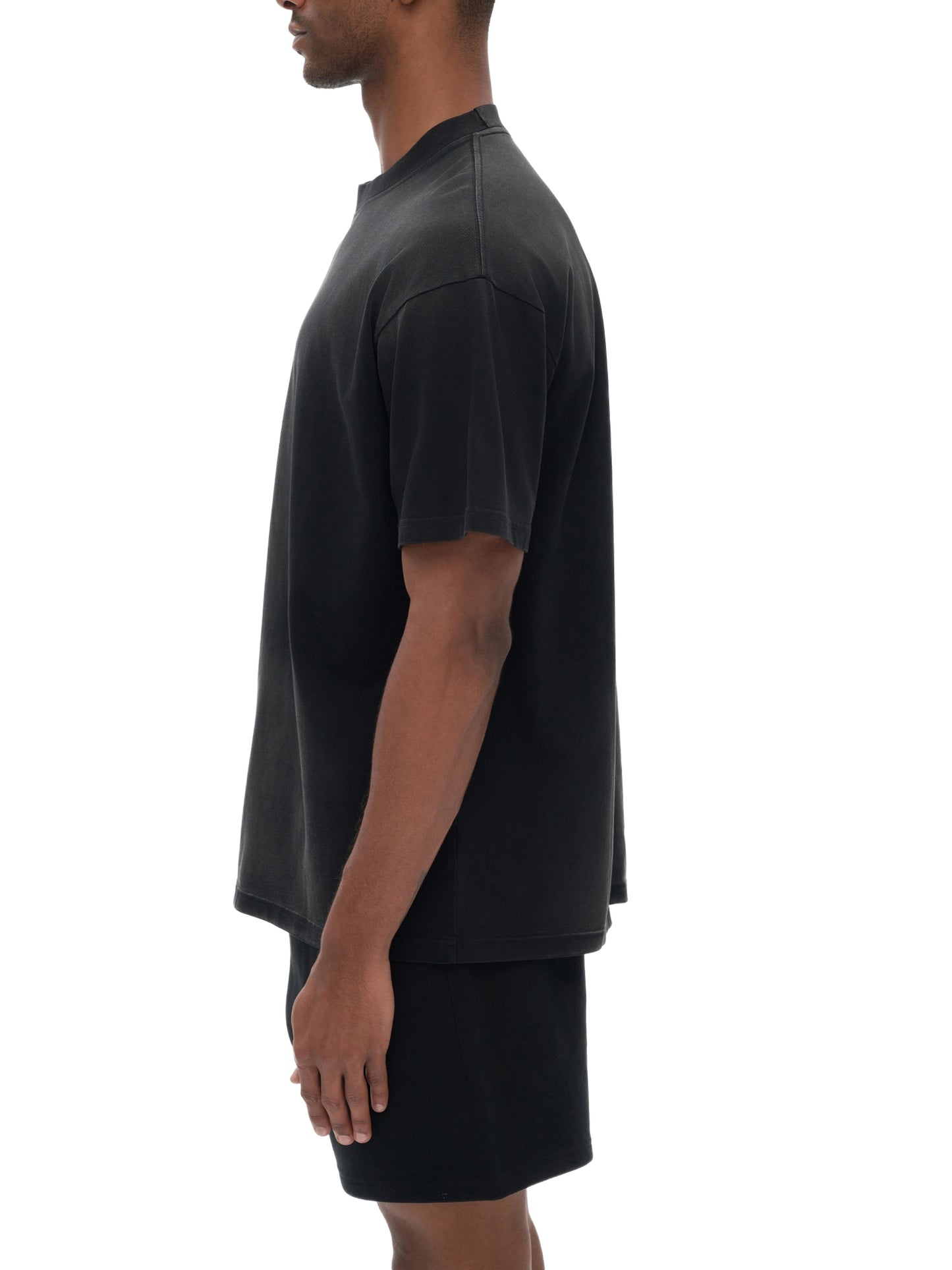 street,t shirt,modern