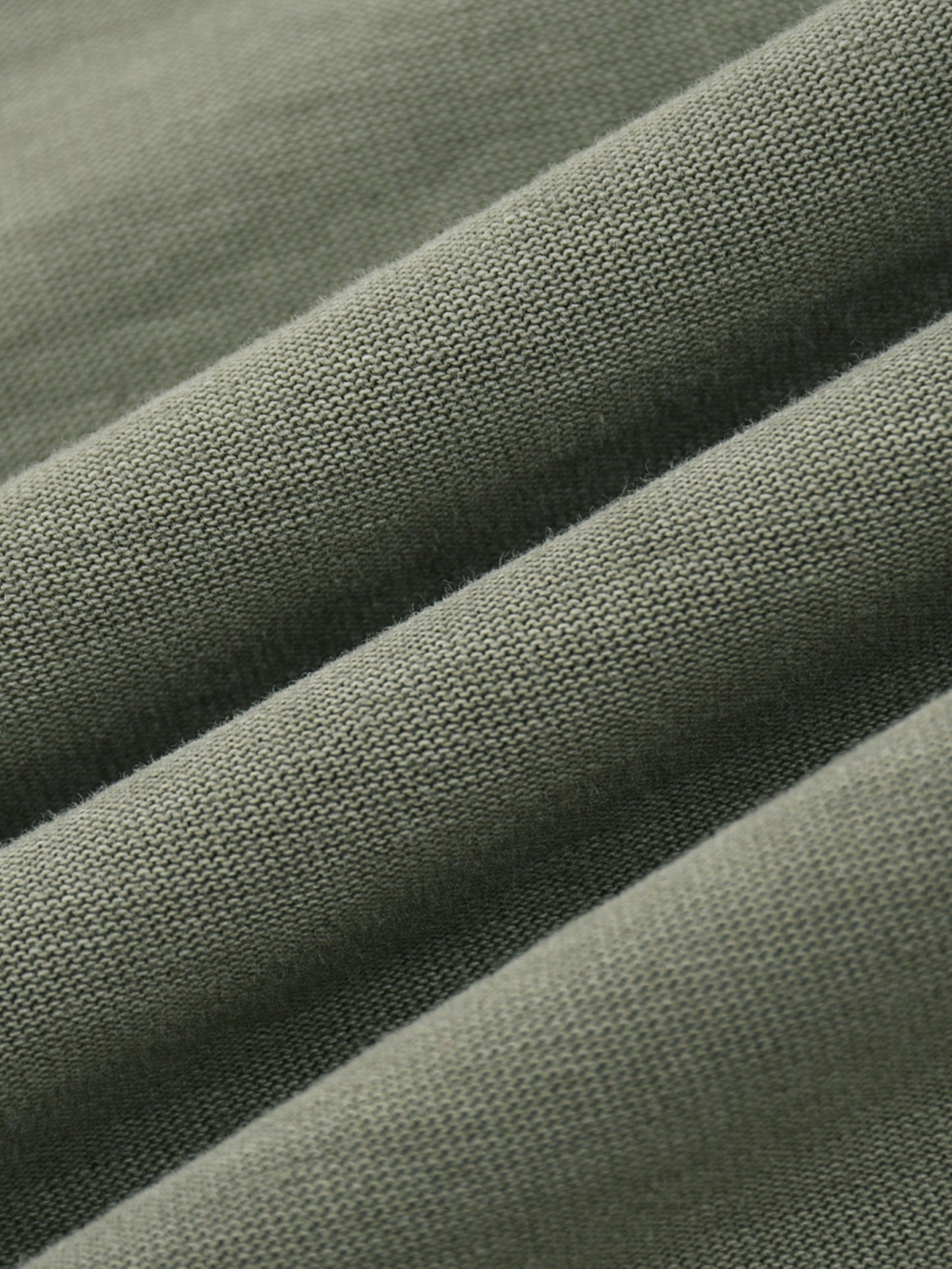 street,t shirt,modern,man