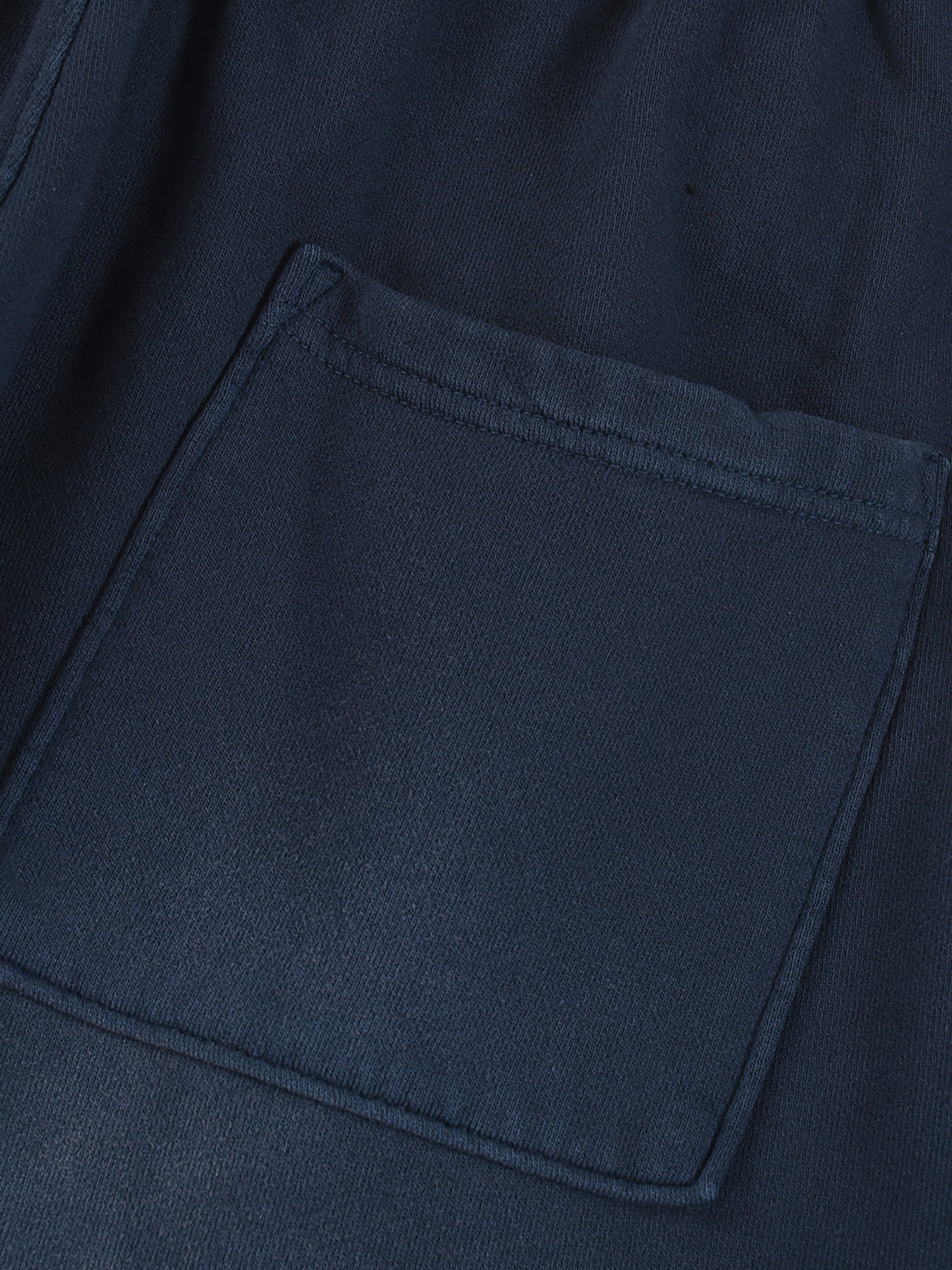 Street,Unisex,Modern,Man