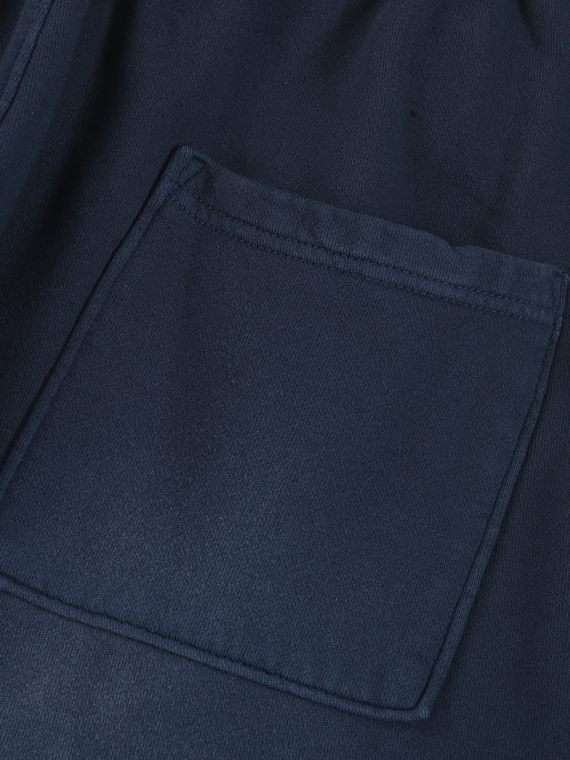 Street,Unisex,Modern,Man