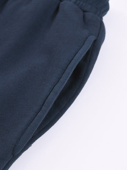 Street,Unisex,Modern,Man