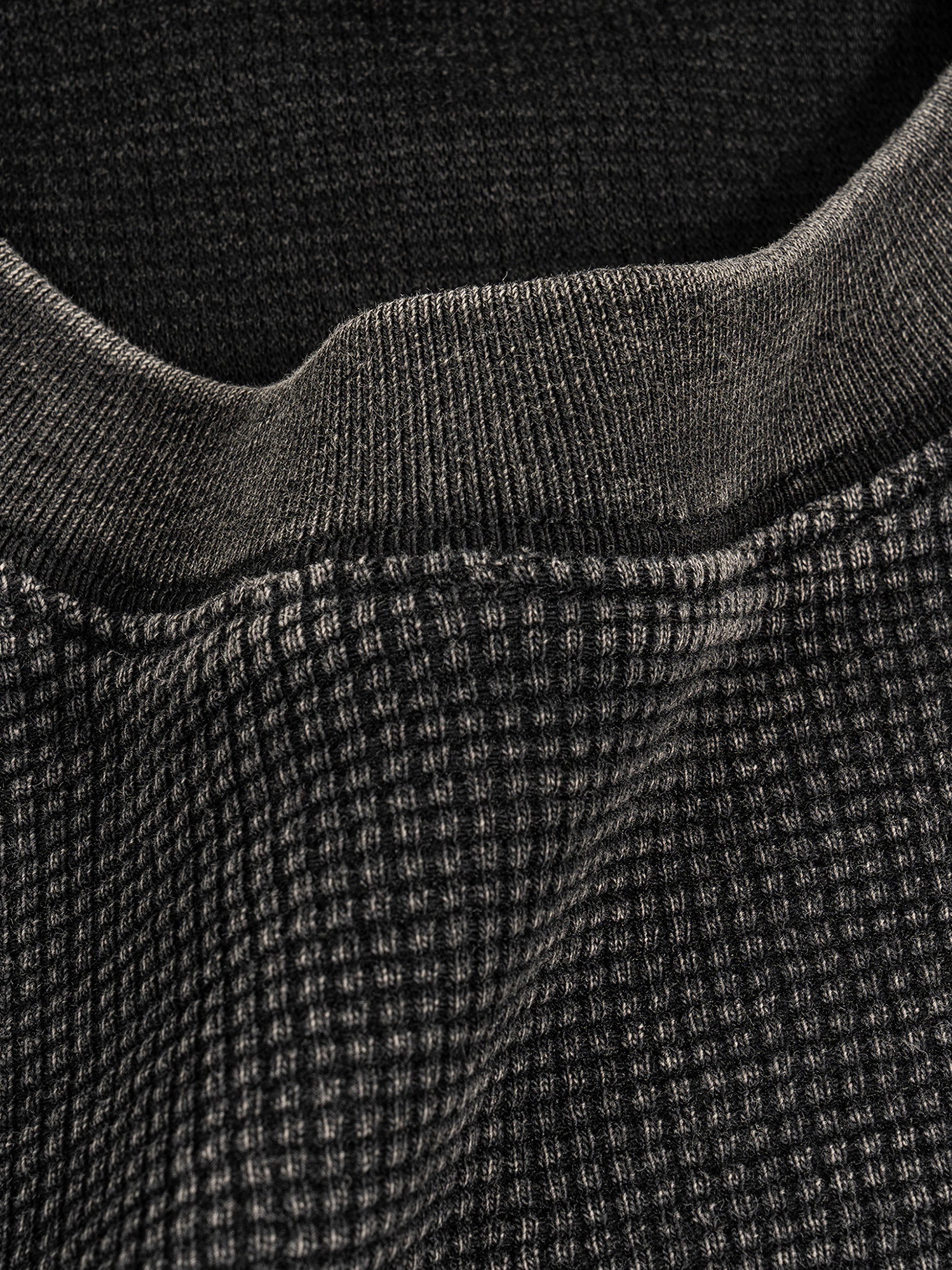 street,t shirt,modern,blank