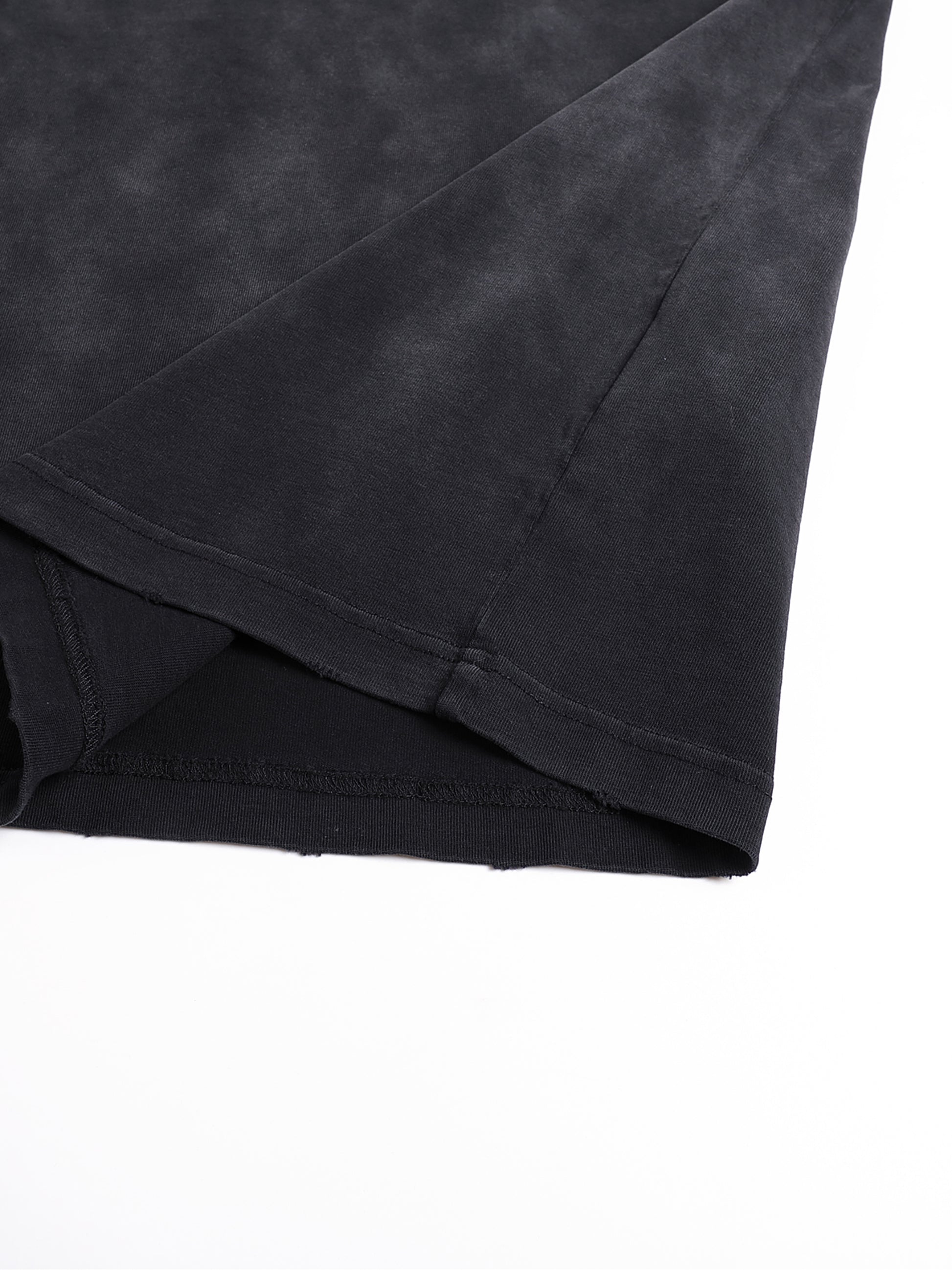 street,t shirt,modern,man,blank