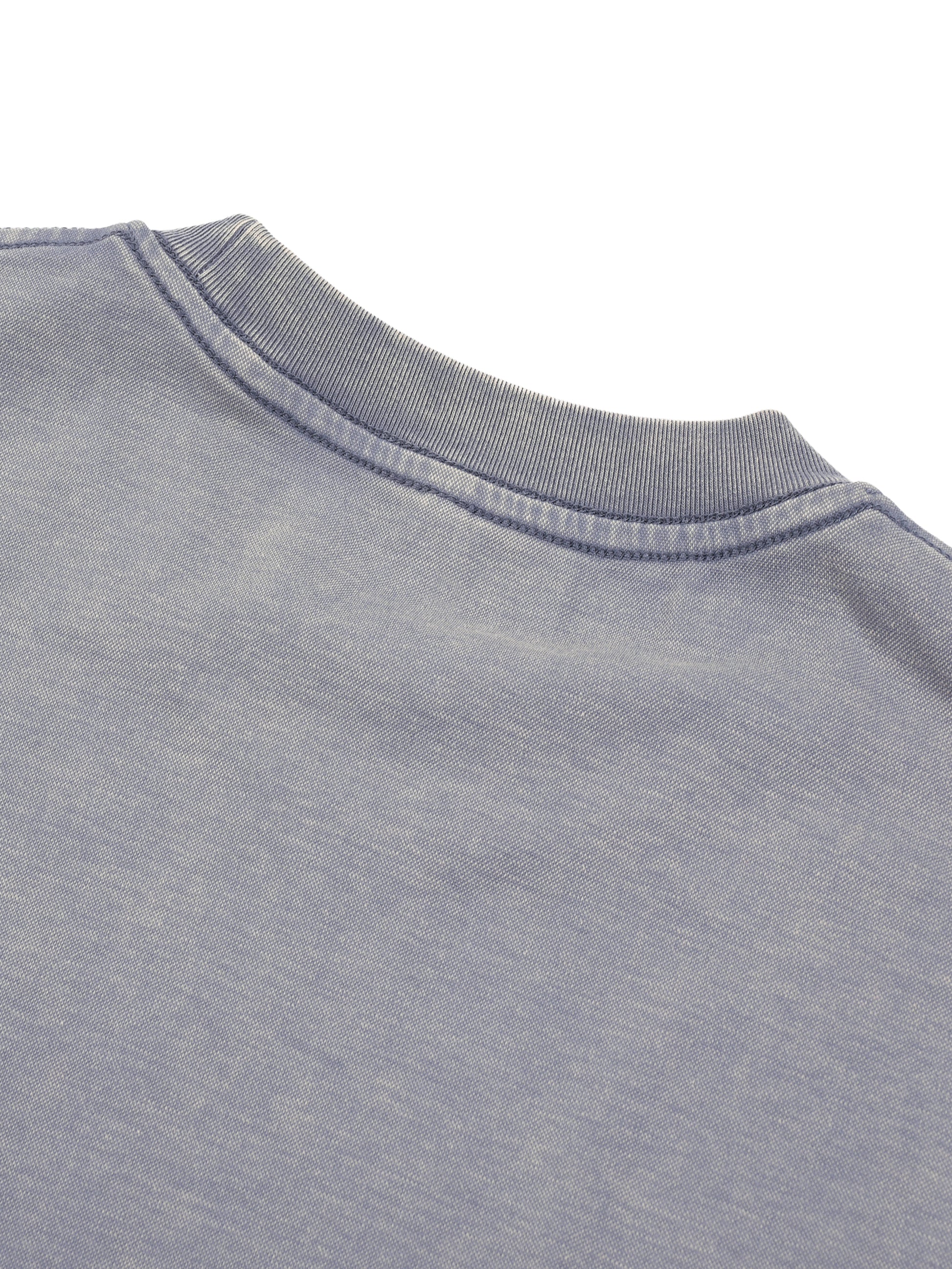 street,t shirt,modern,blank