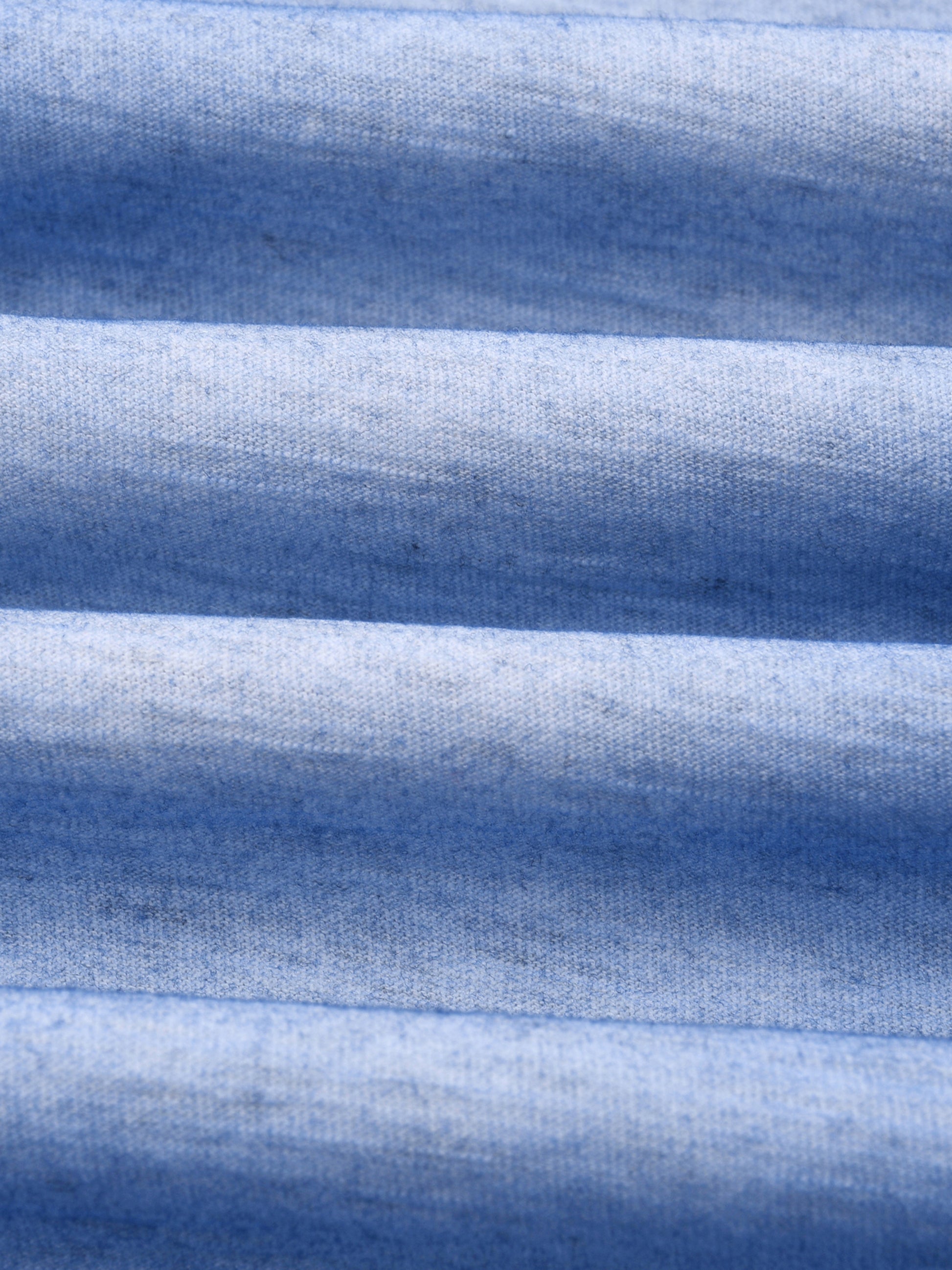 street,t shirt,modern,man,blank