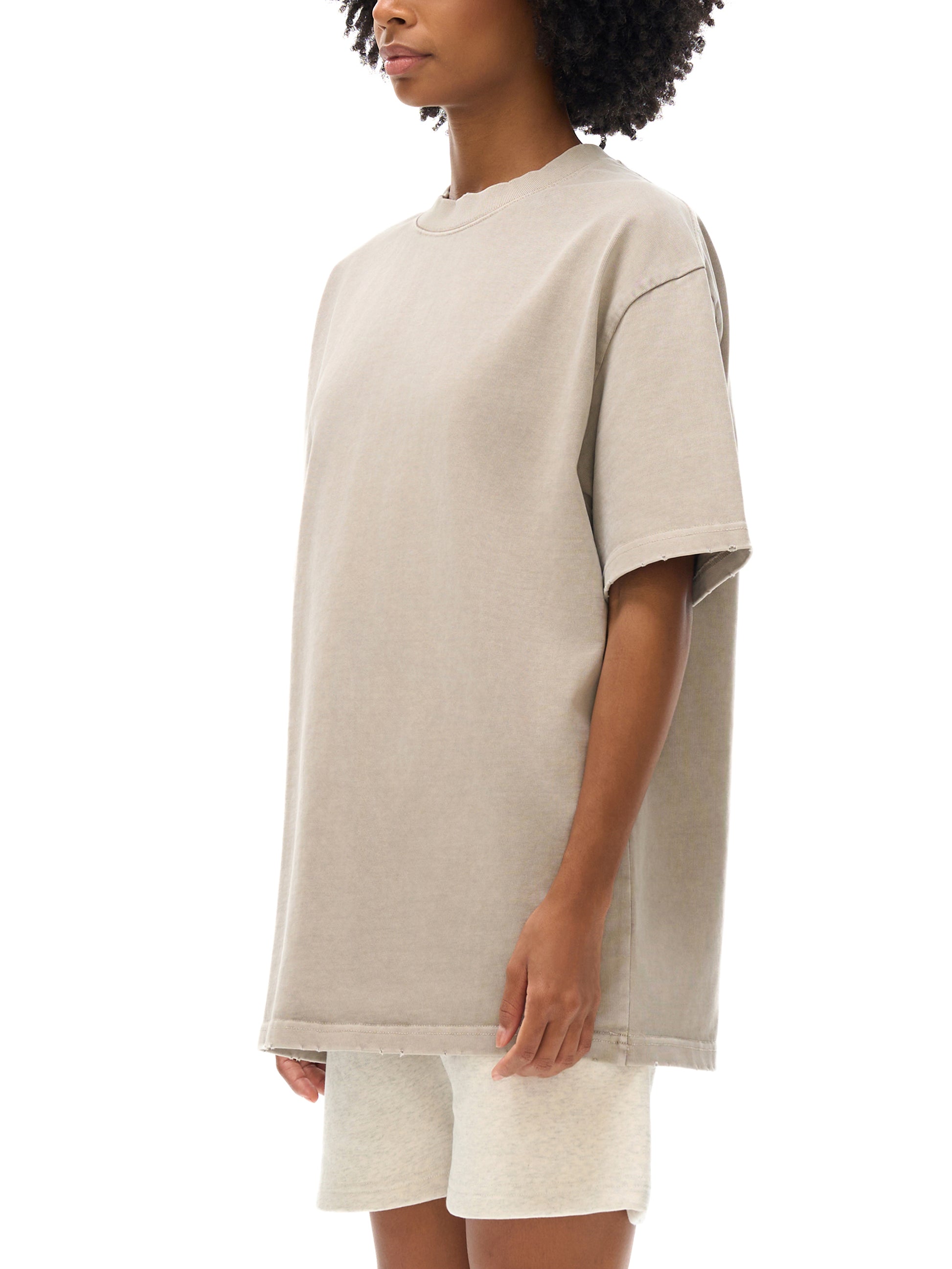 street,t shirt,modern,fashion