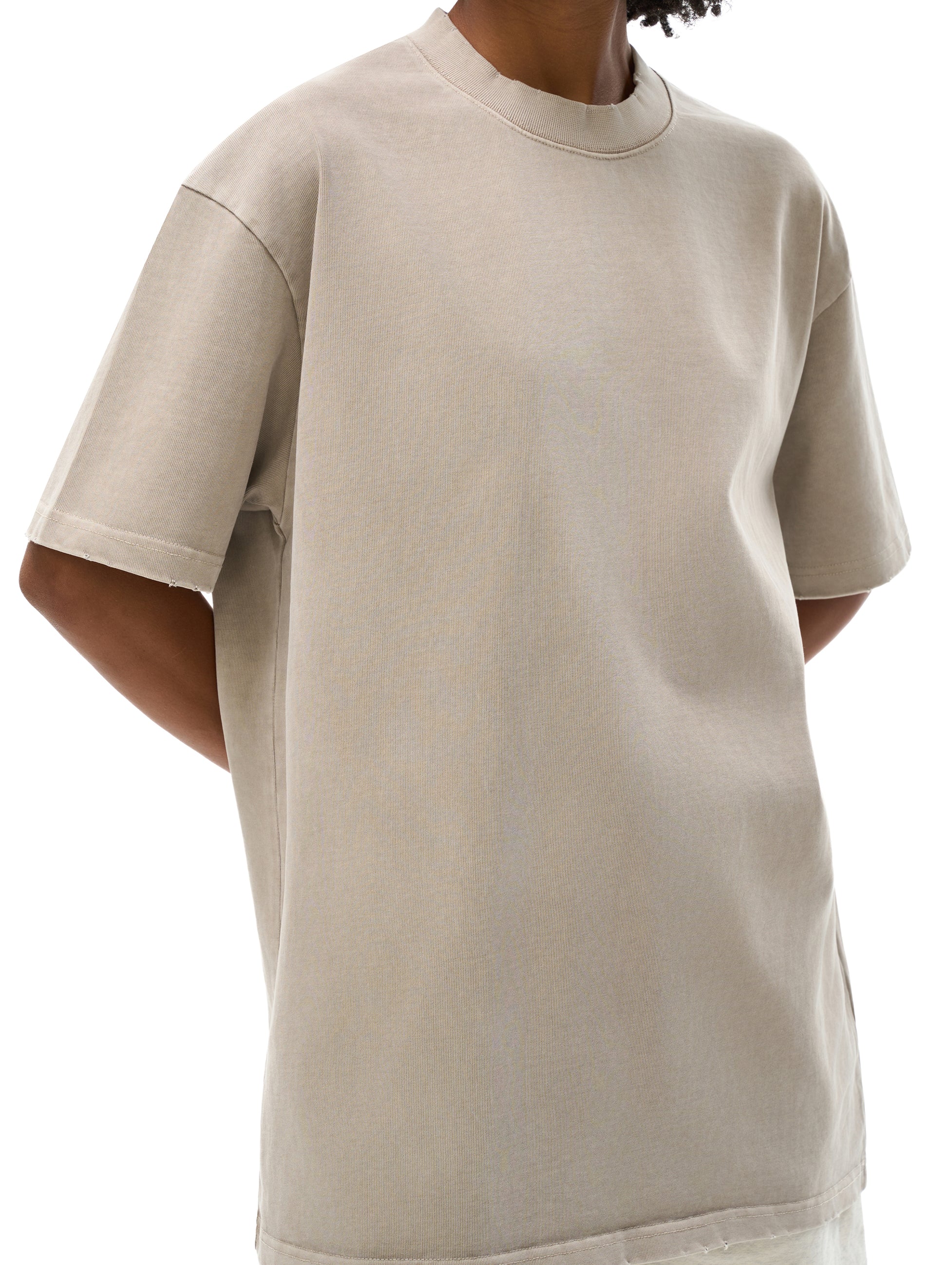 street,t shirt,modern,fashion