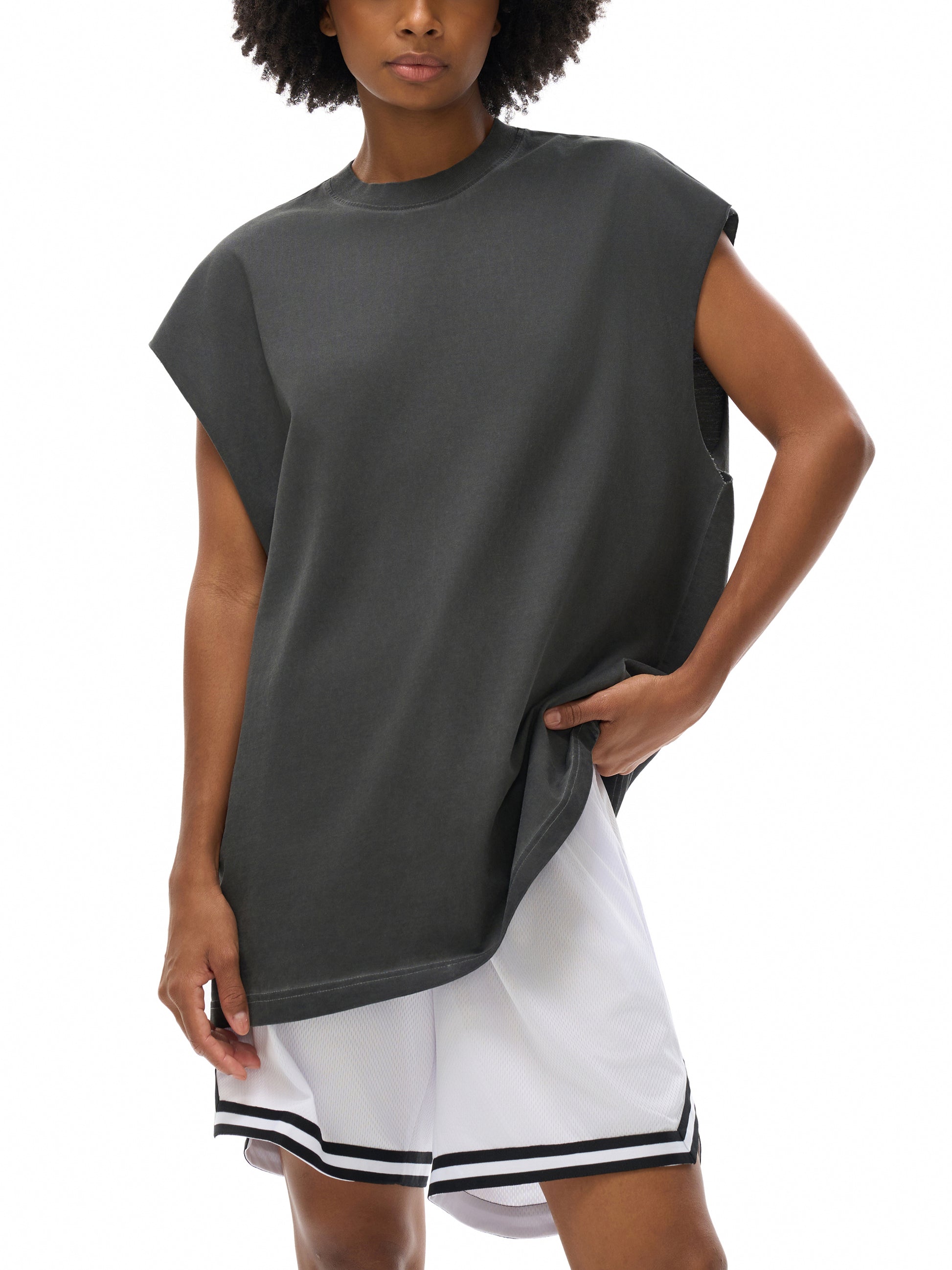 sleevless,tank top,street,washed