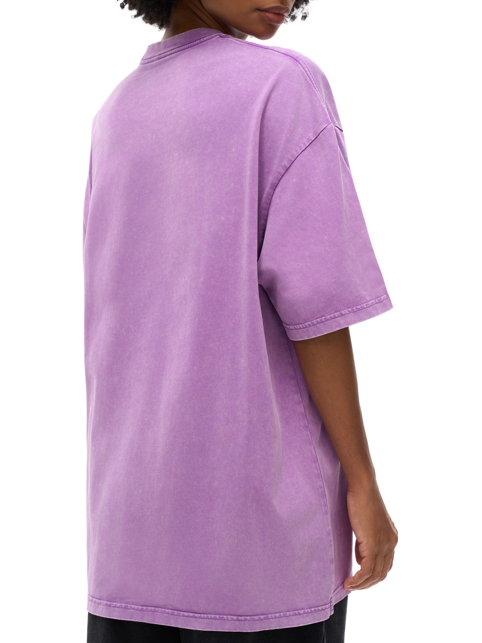 street,t shirt,modern,man