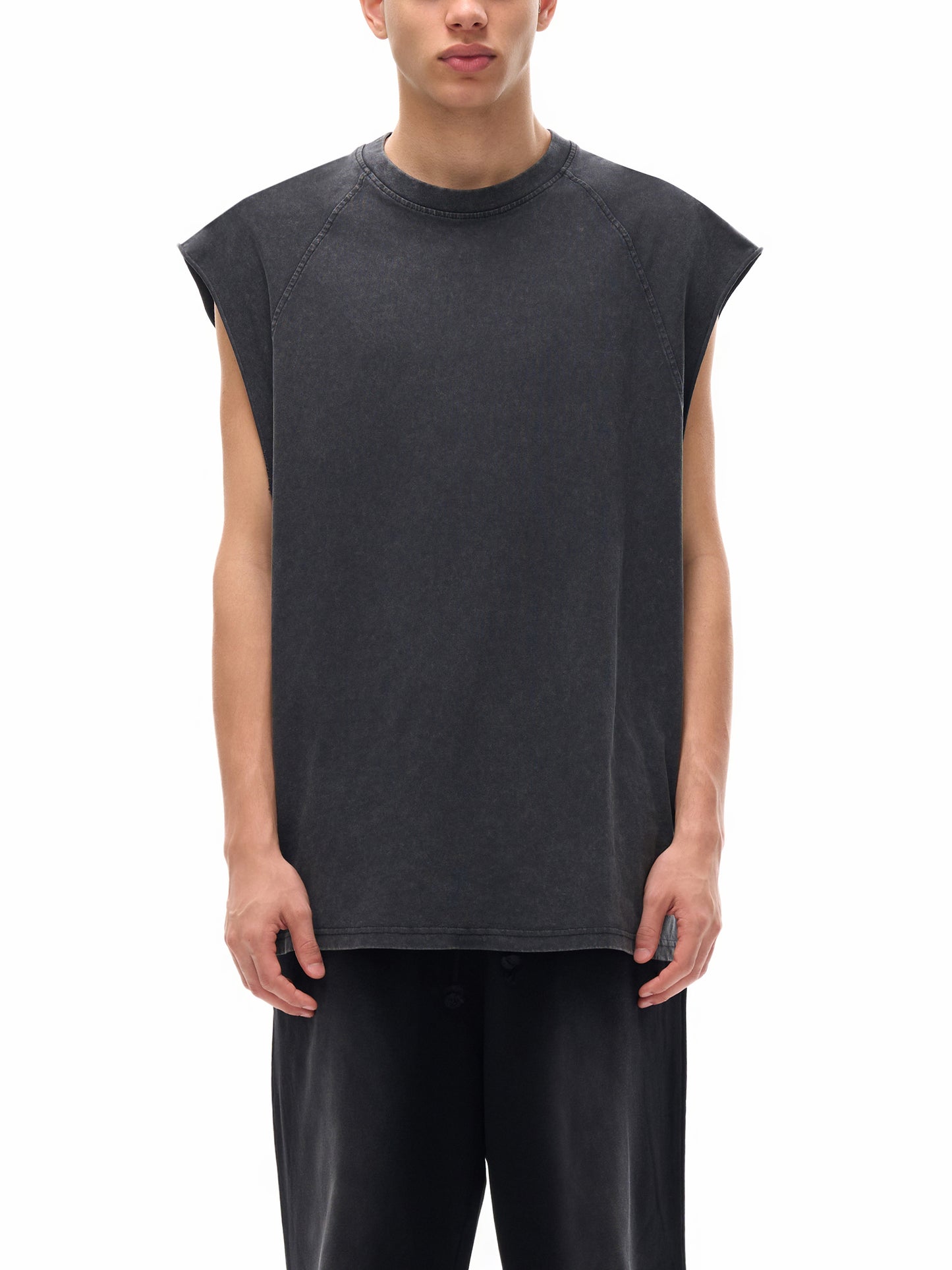 street,tank top,sleevelles,washed