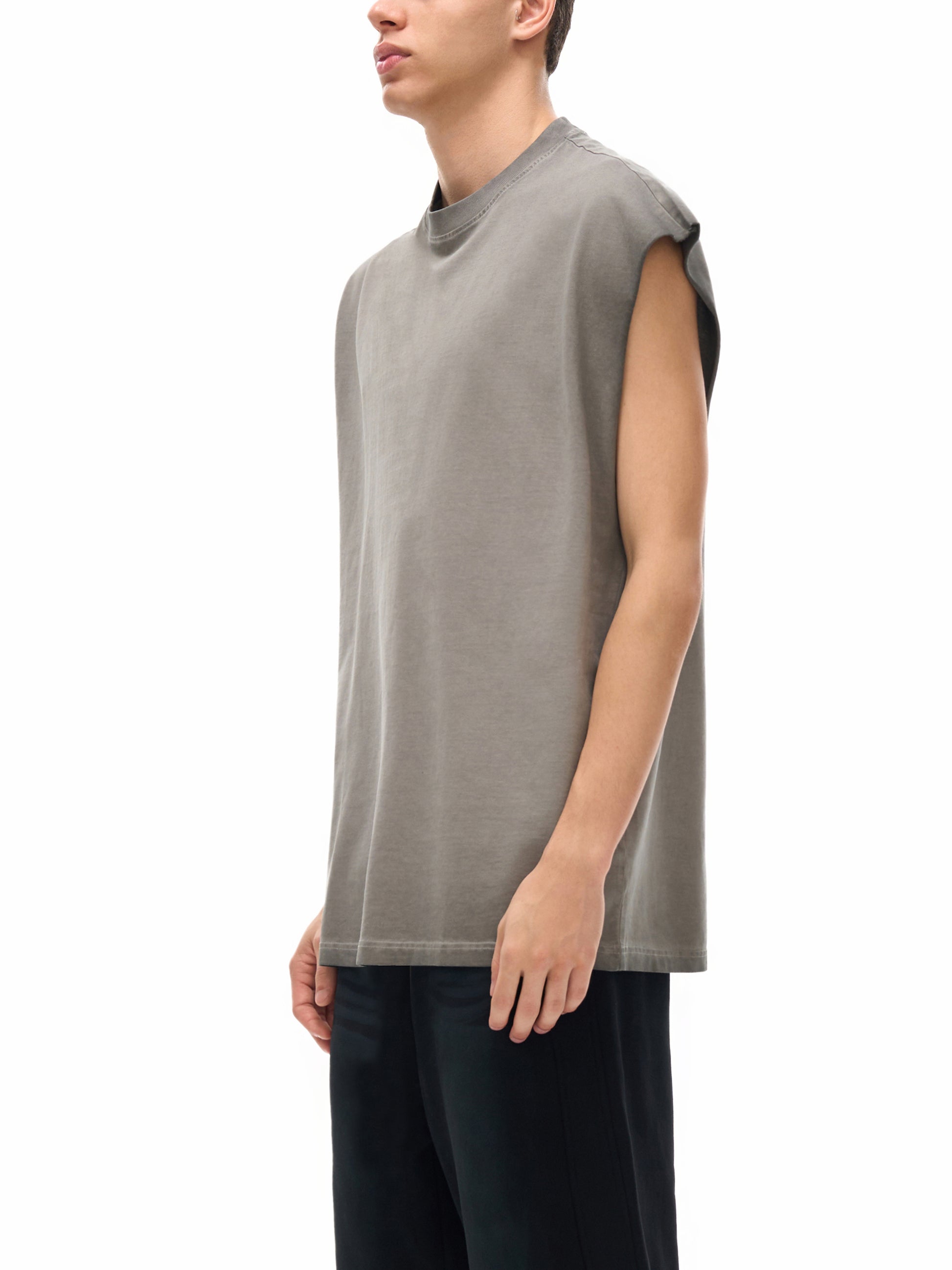 sleevless,tank top,street,washed