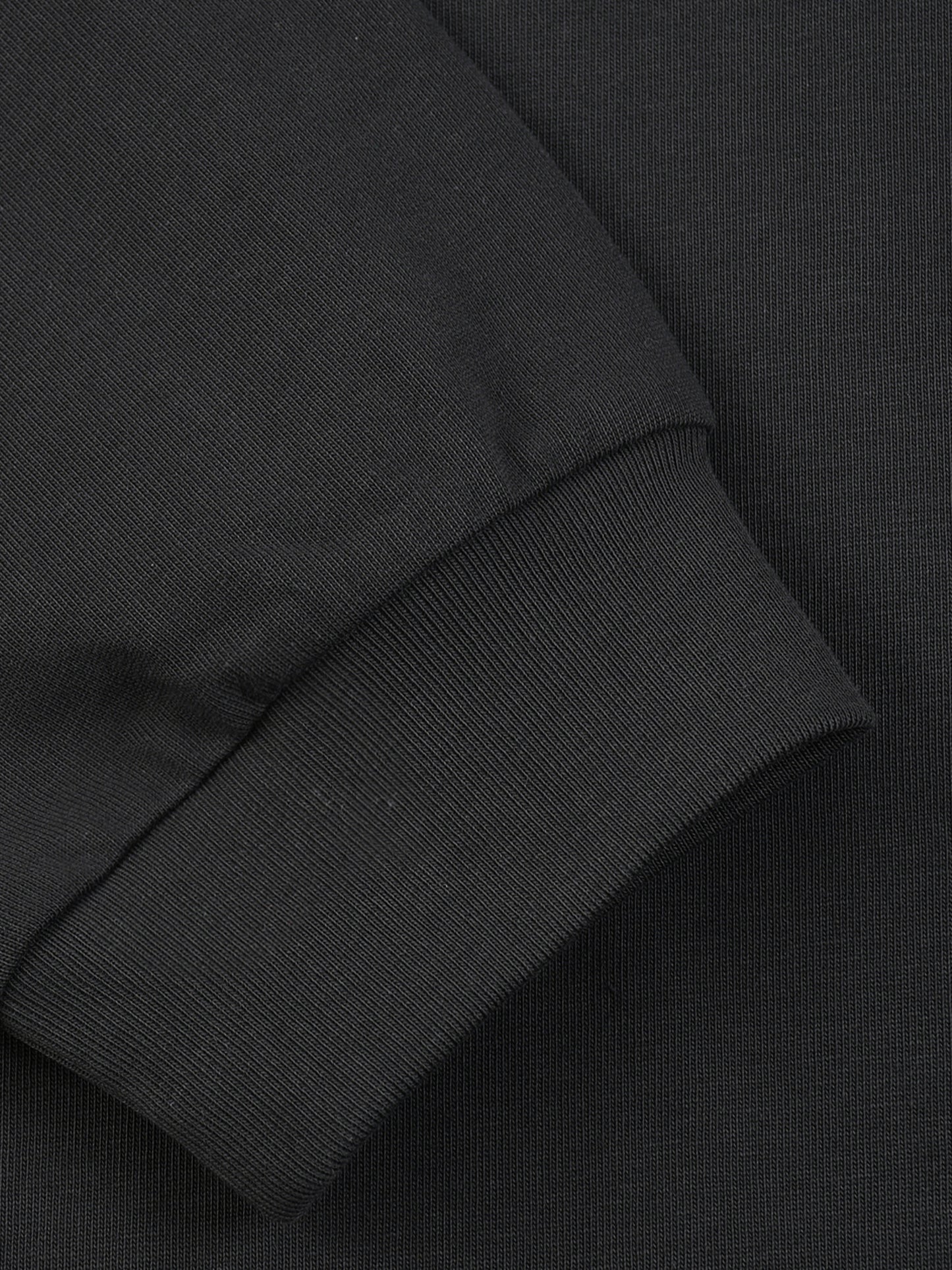 street,modern,long sleeve,fashion