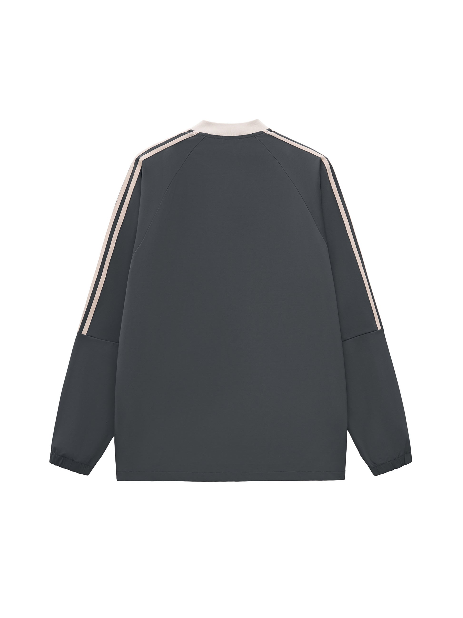 long sleeve,sporty,modern,street