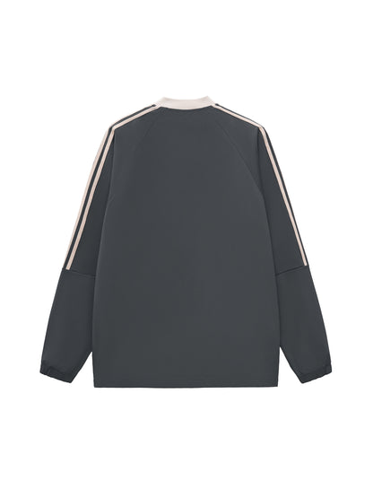 long sleeve,sporty,modern,street