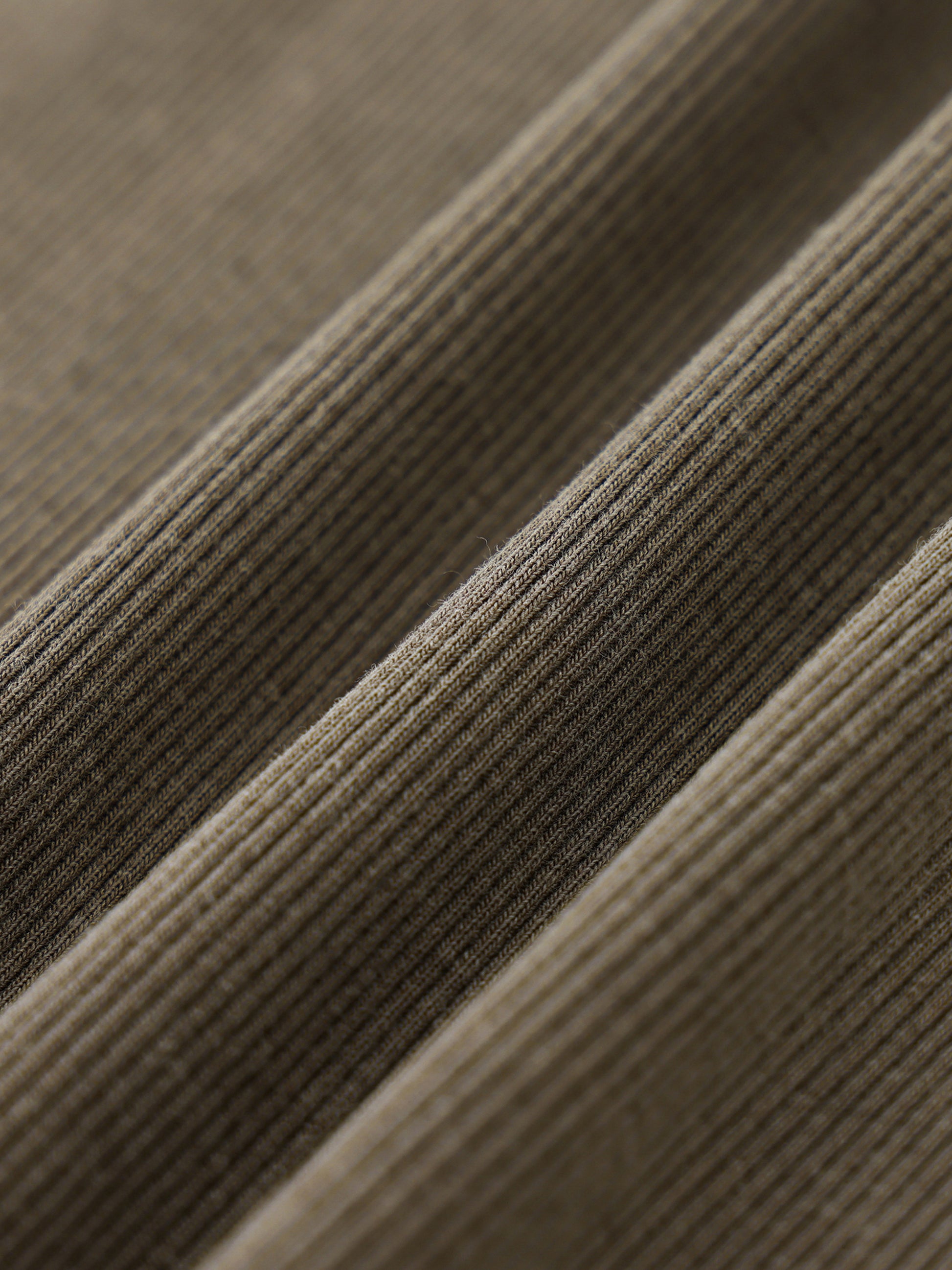 long sleeve,woman,modern,fashion