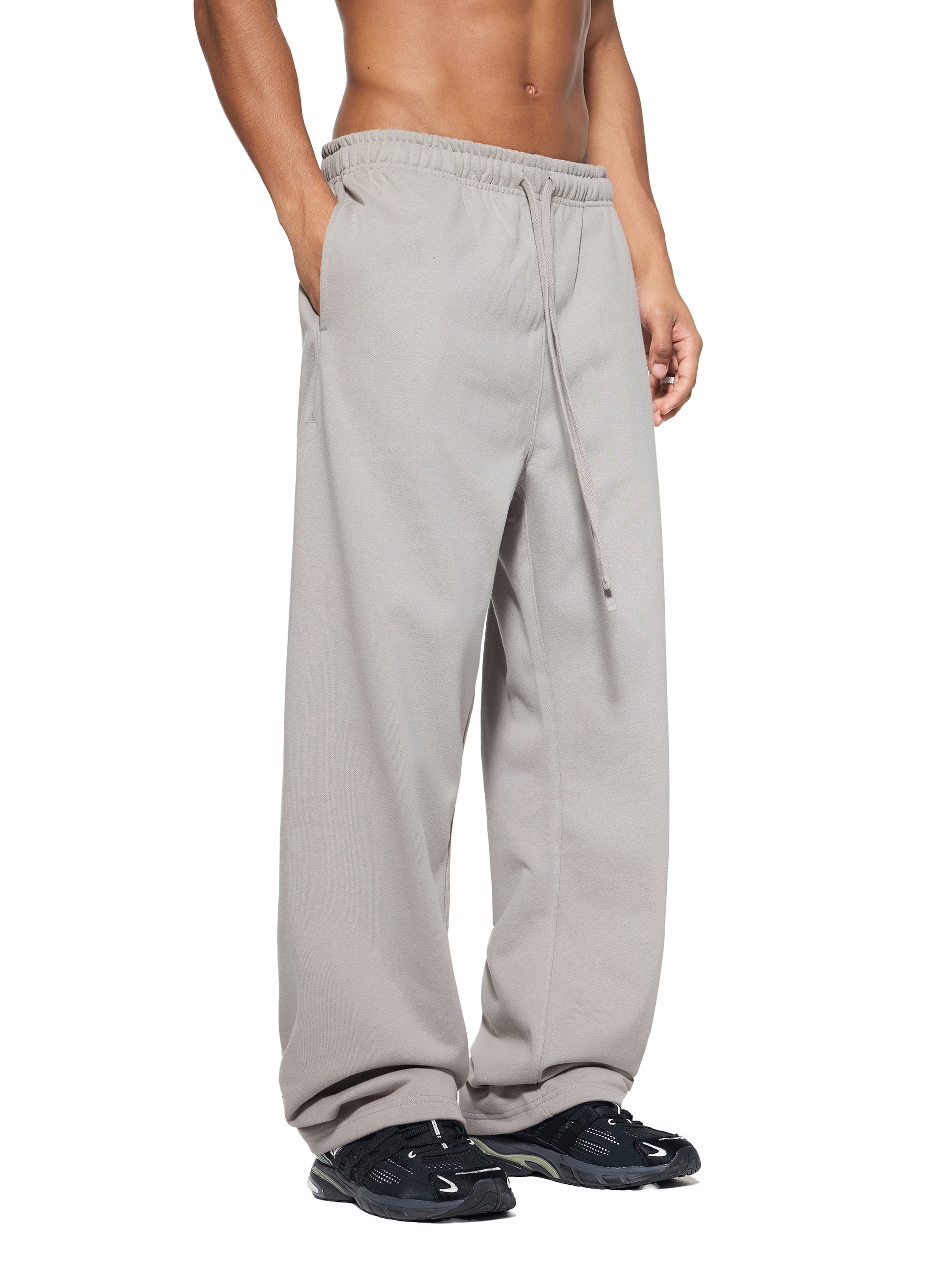 street,modern,sweatpants,man