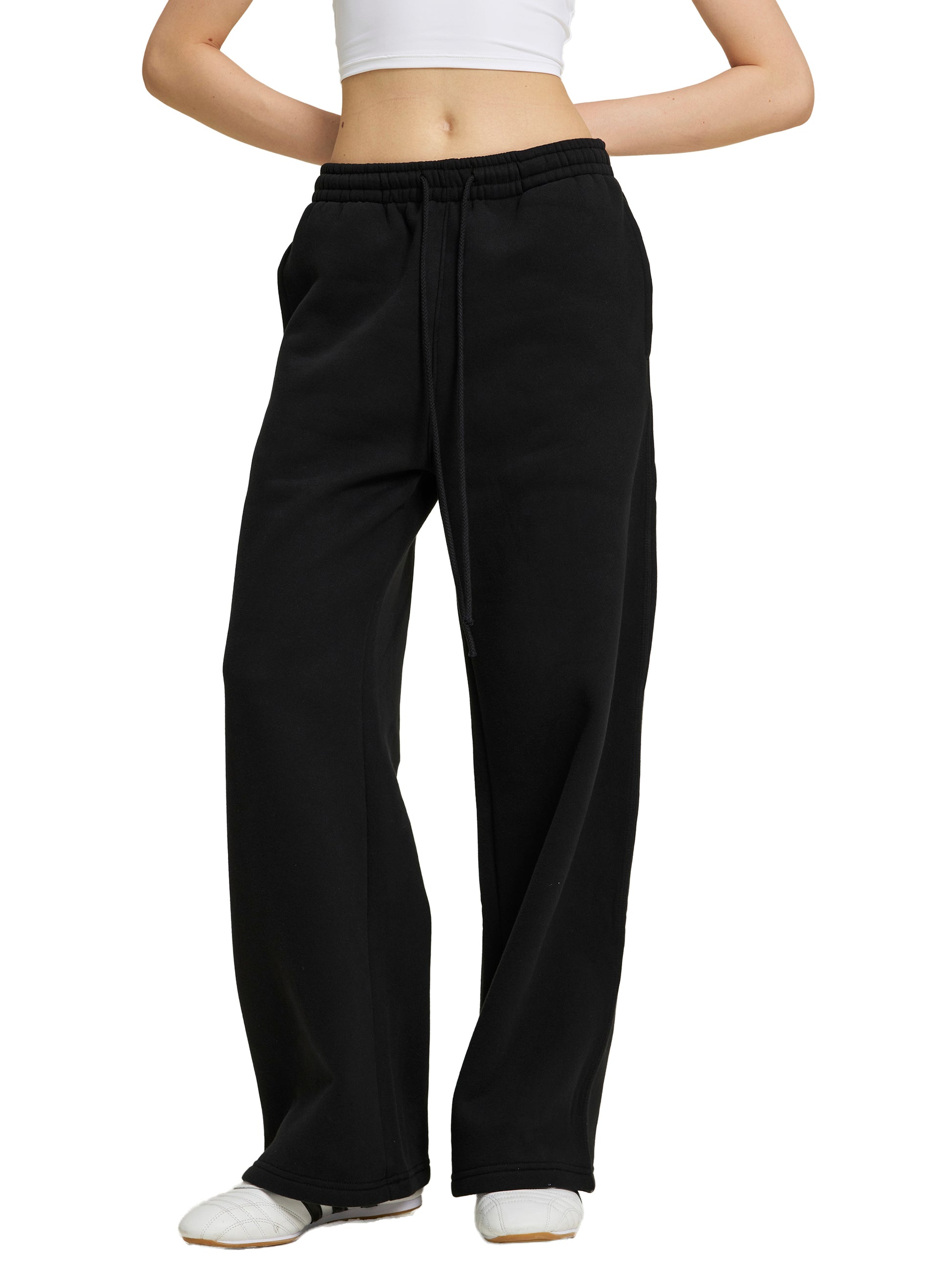 street,modern,sweatpants