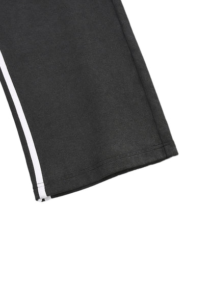 street,modern,sweatpants,man