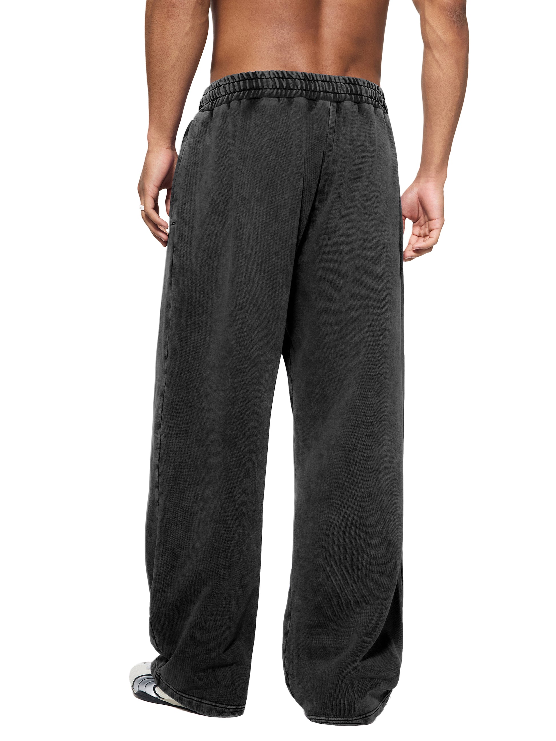modern,street,sweatpants,man