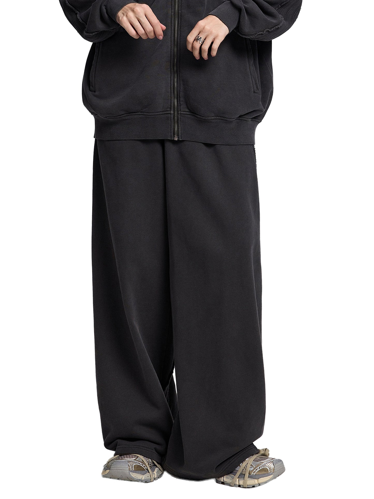 street,modern,man,sweatpants
