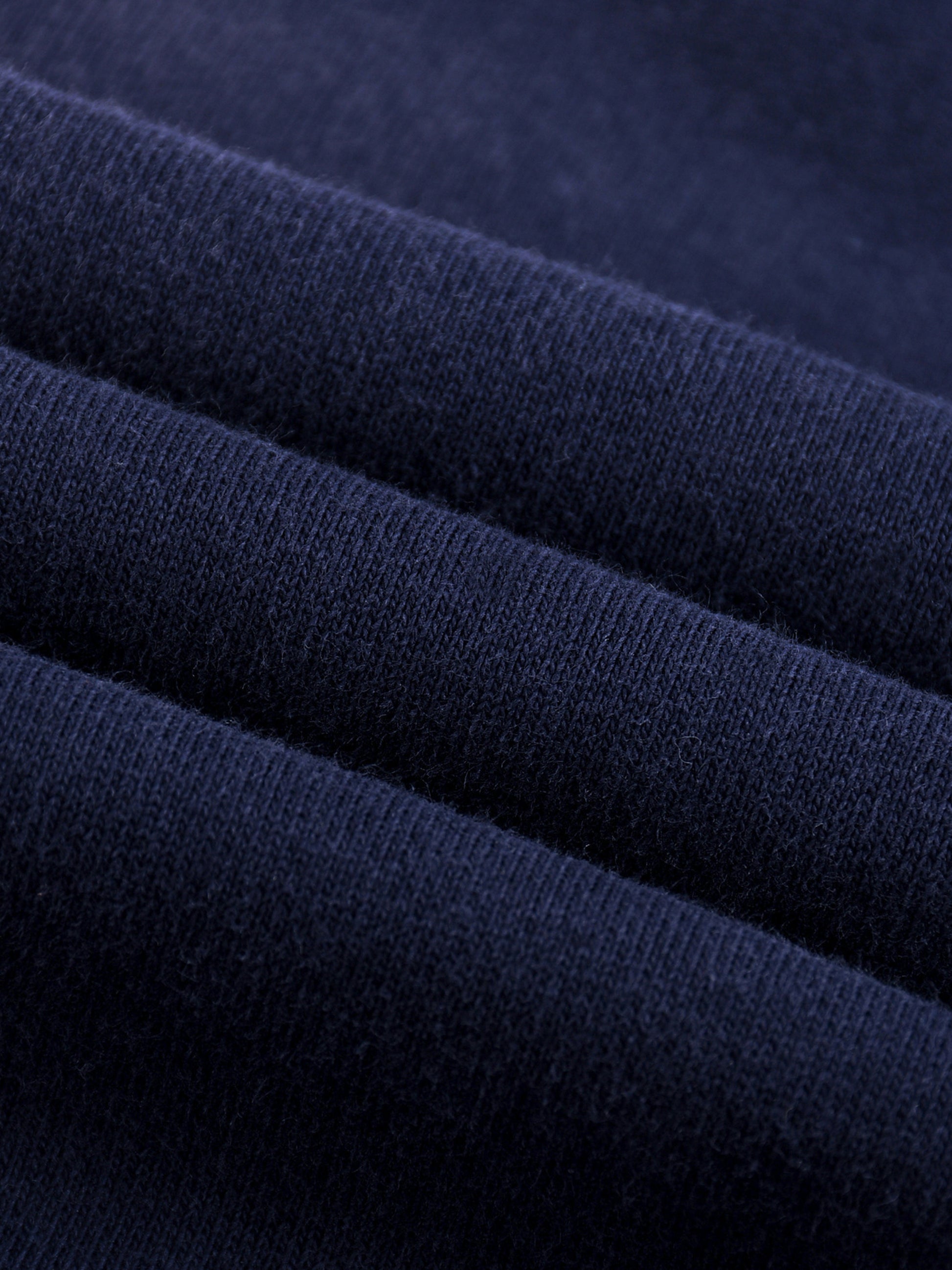 street,sweatpants,modern,man