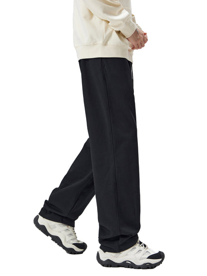 street,modern,sweatpants,man