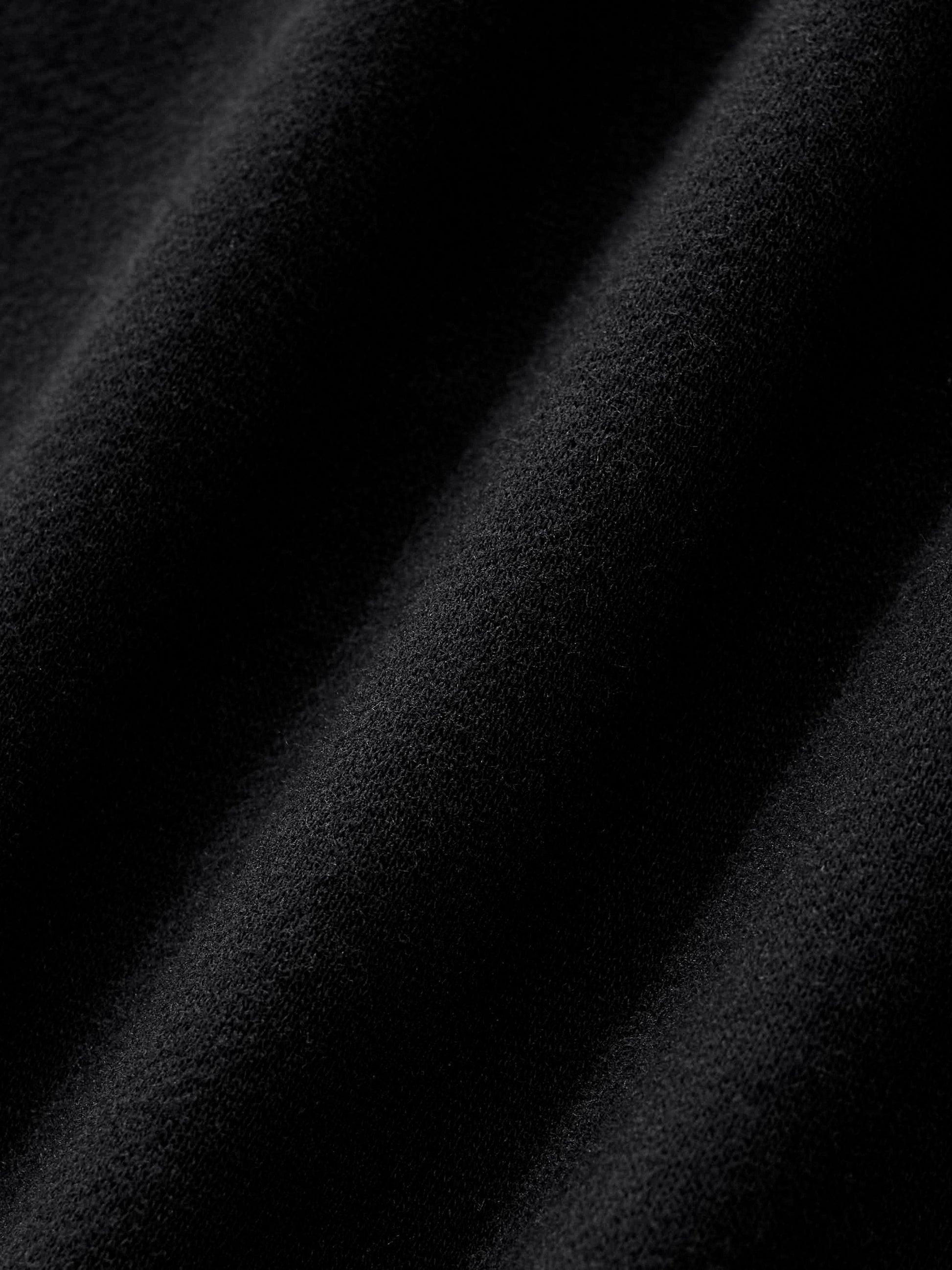 street,sweatpants,modern,man