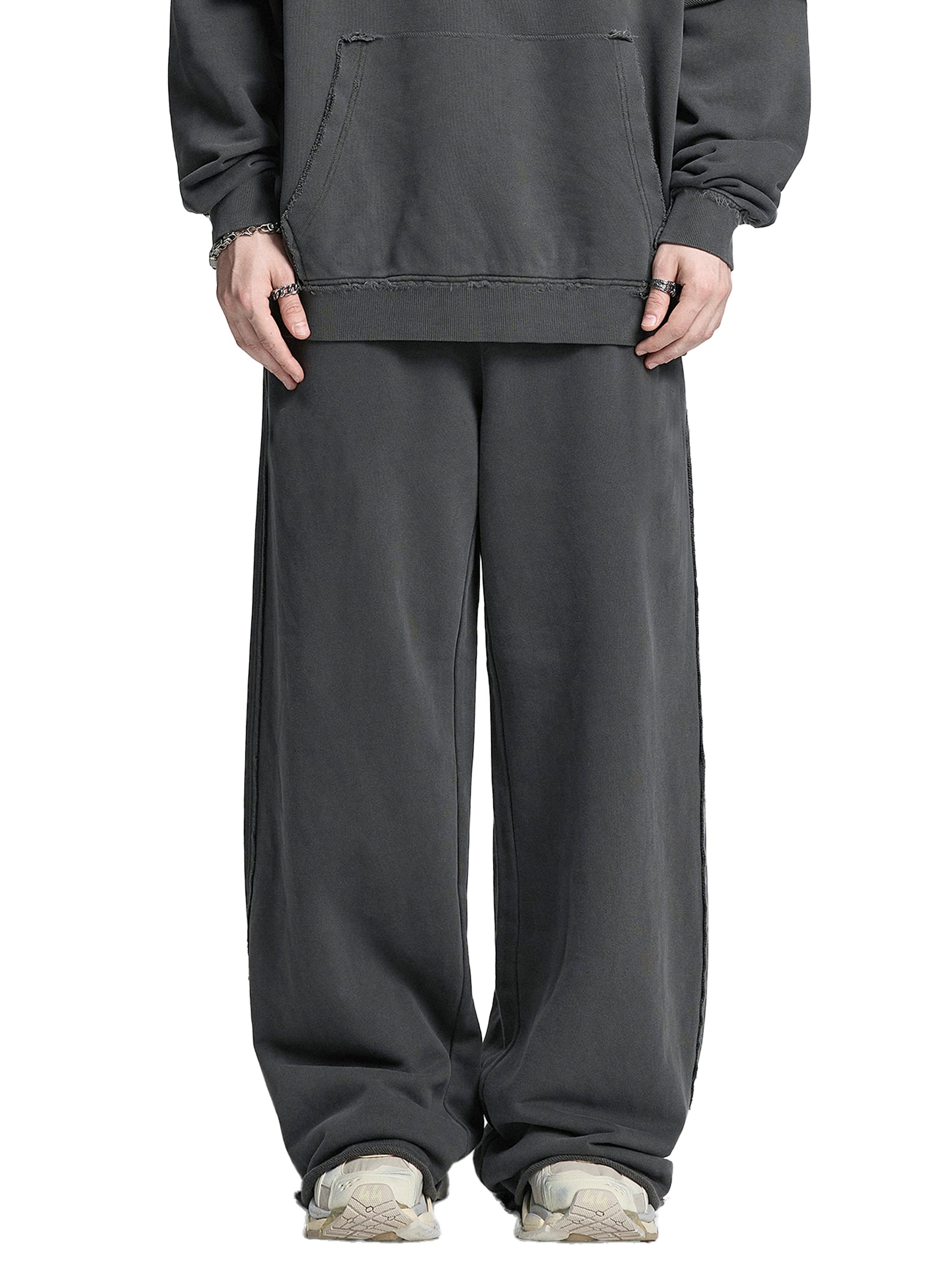 street,modern,sweatpants,man