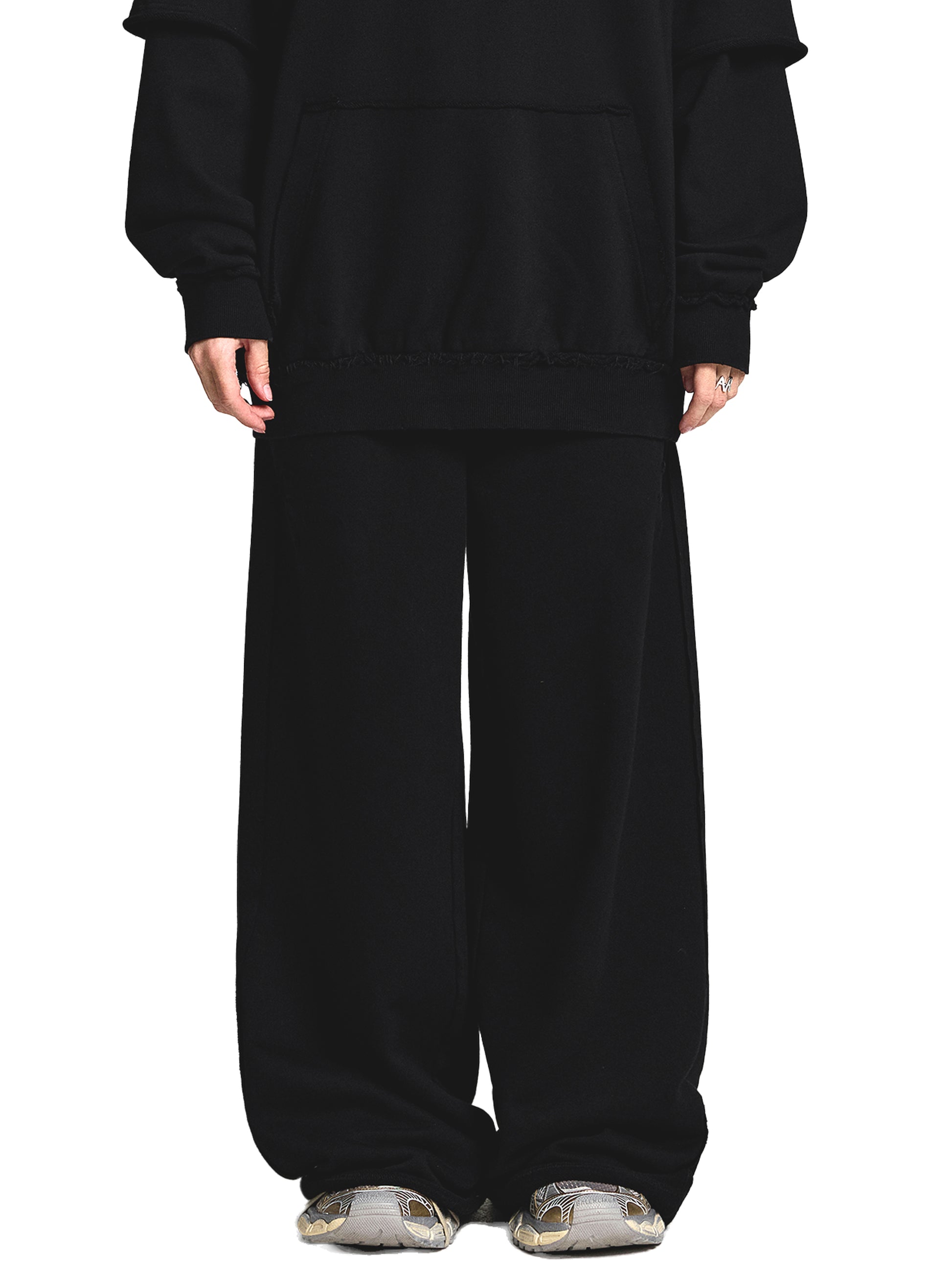 street,modern,sweatpants,man