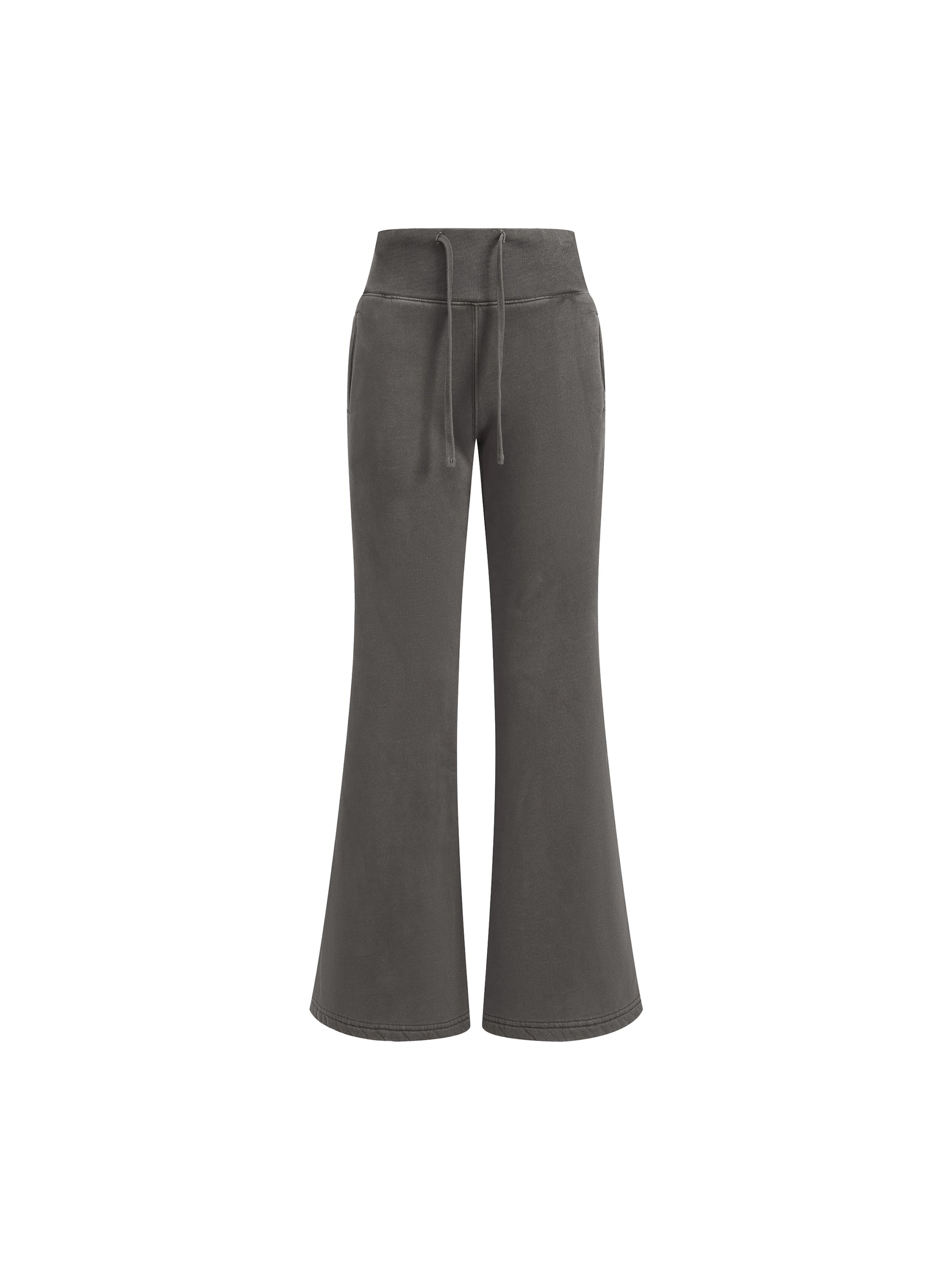 street,sweatpants,modern,woman,lady